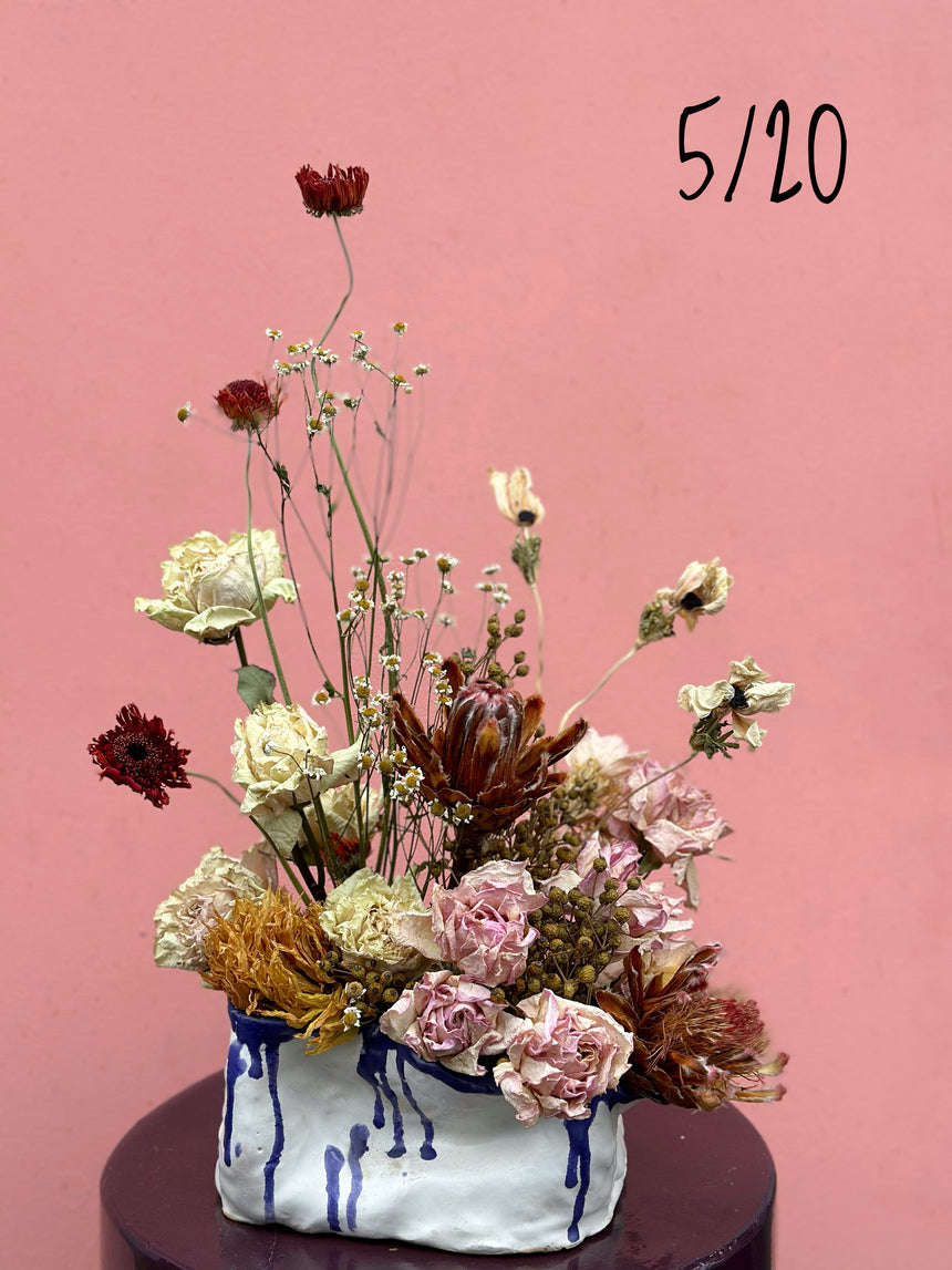 MARSANO Dried Flowers in Pottery Arrangements | Limited & signed Edition