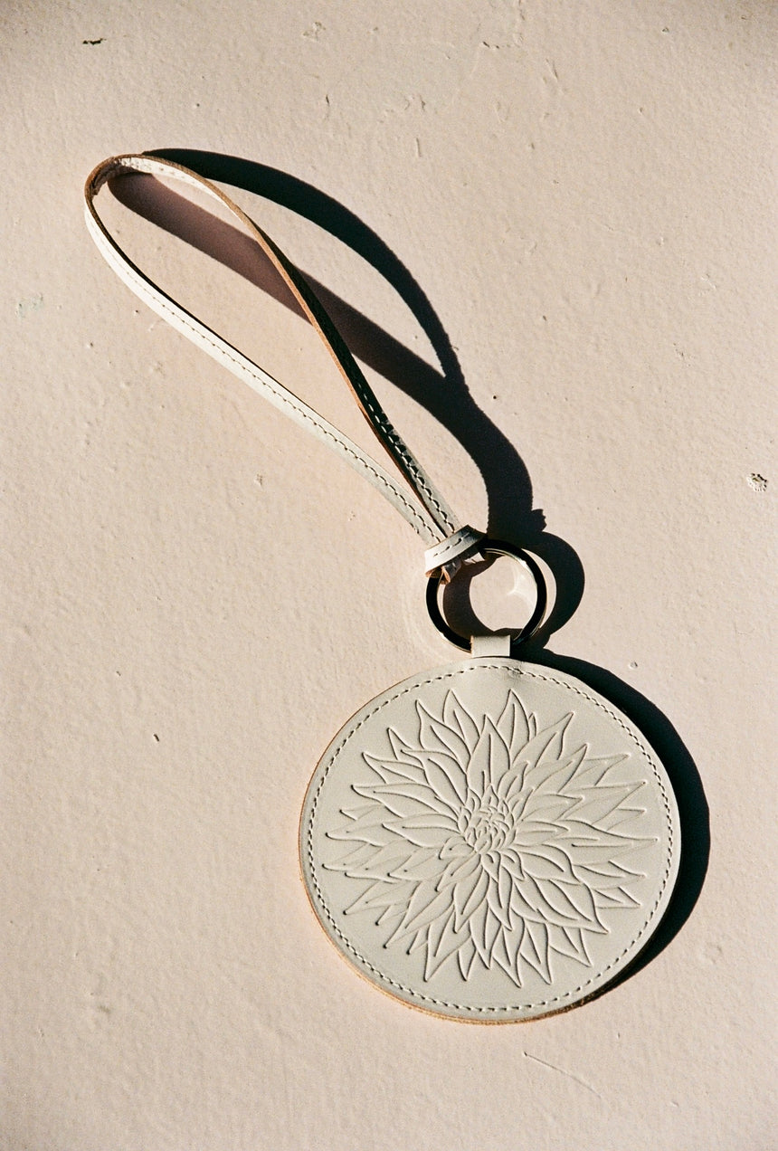 PB 0110 x MARSANO Dahlia Pendant