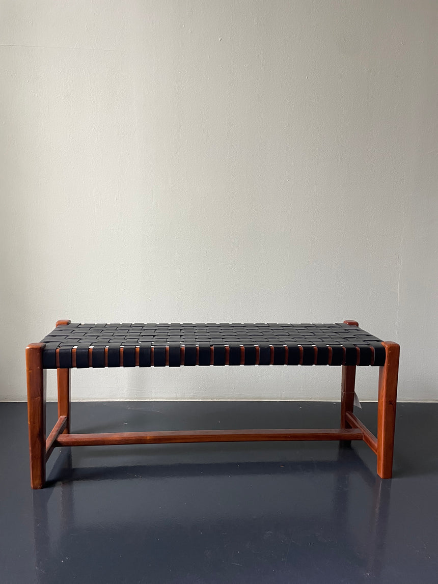 Bench in wood & braided leather