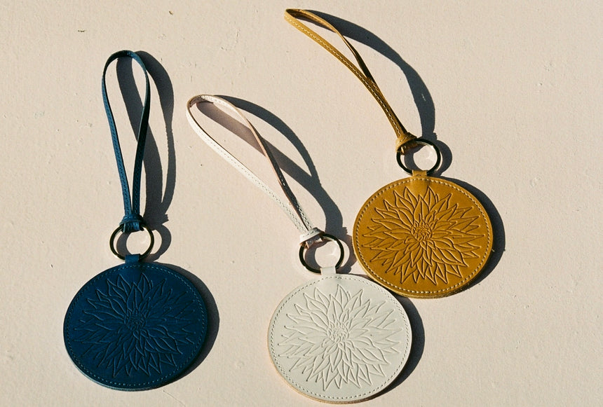 PB 0110 x MARSANO Dahlia Pendant
