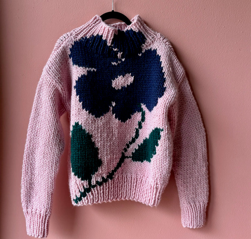 Wollpullover "Intarsia Flower" by Maiami