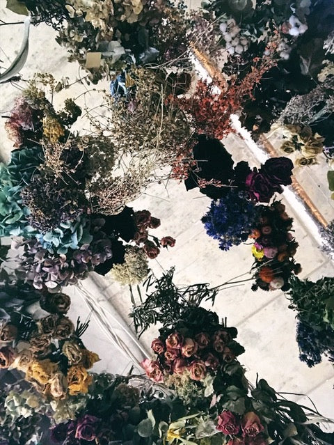 Dried flowers (when booking Creative Space)